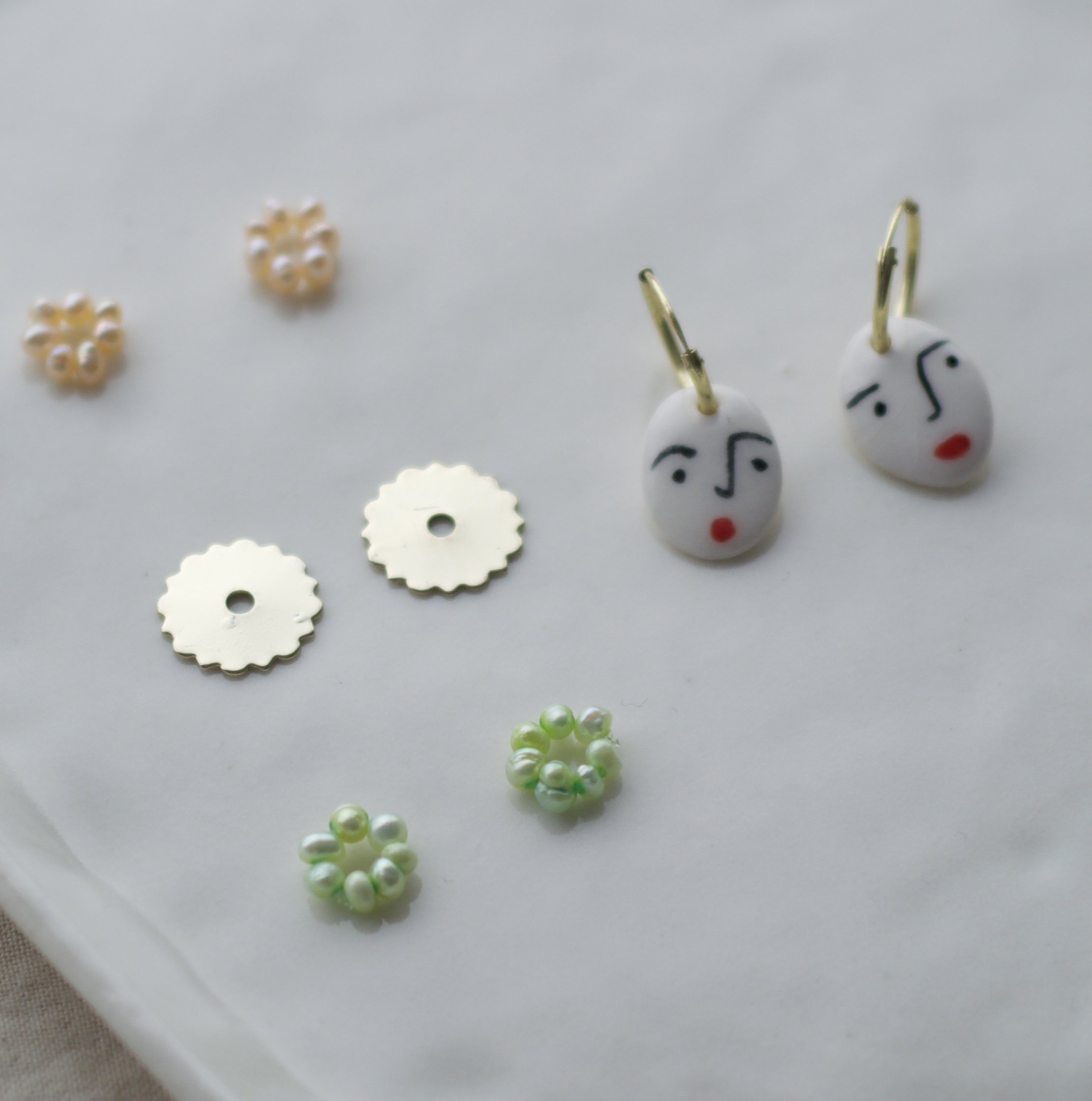 Dreaming With Daisy Ceramic Earrings 