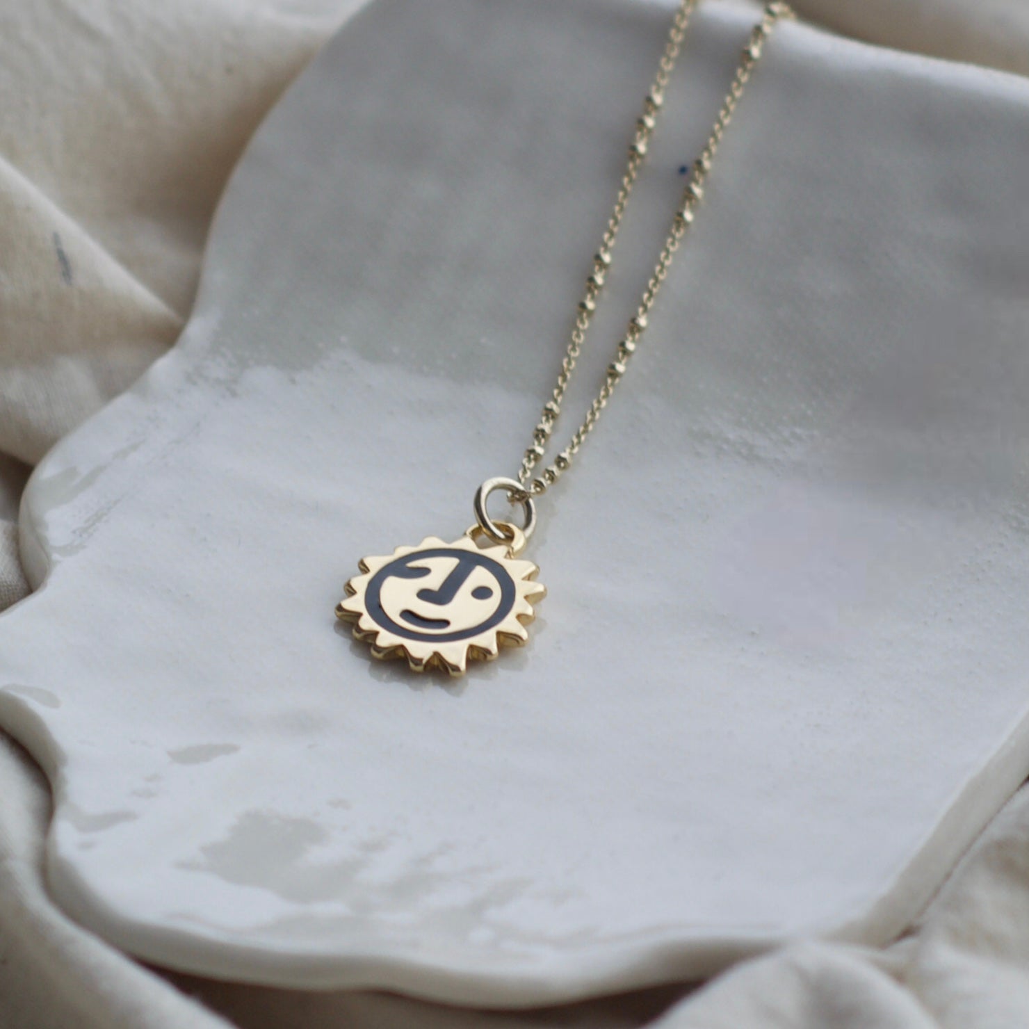 Sunny lion face necklace