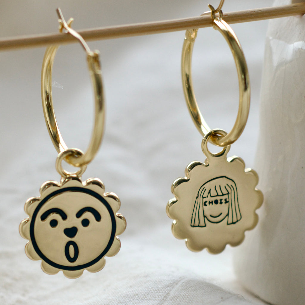 Oh sunny face hoop earrings