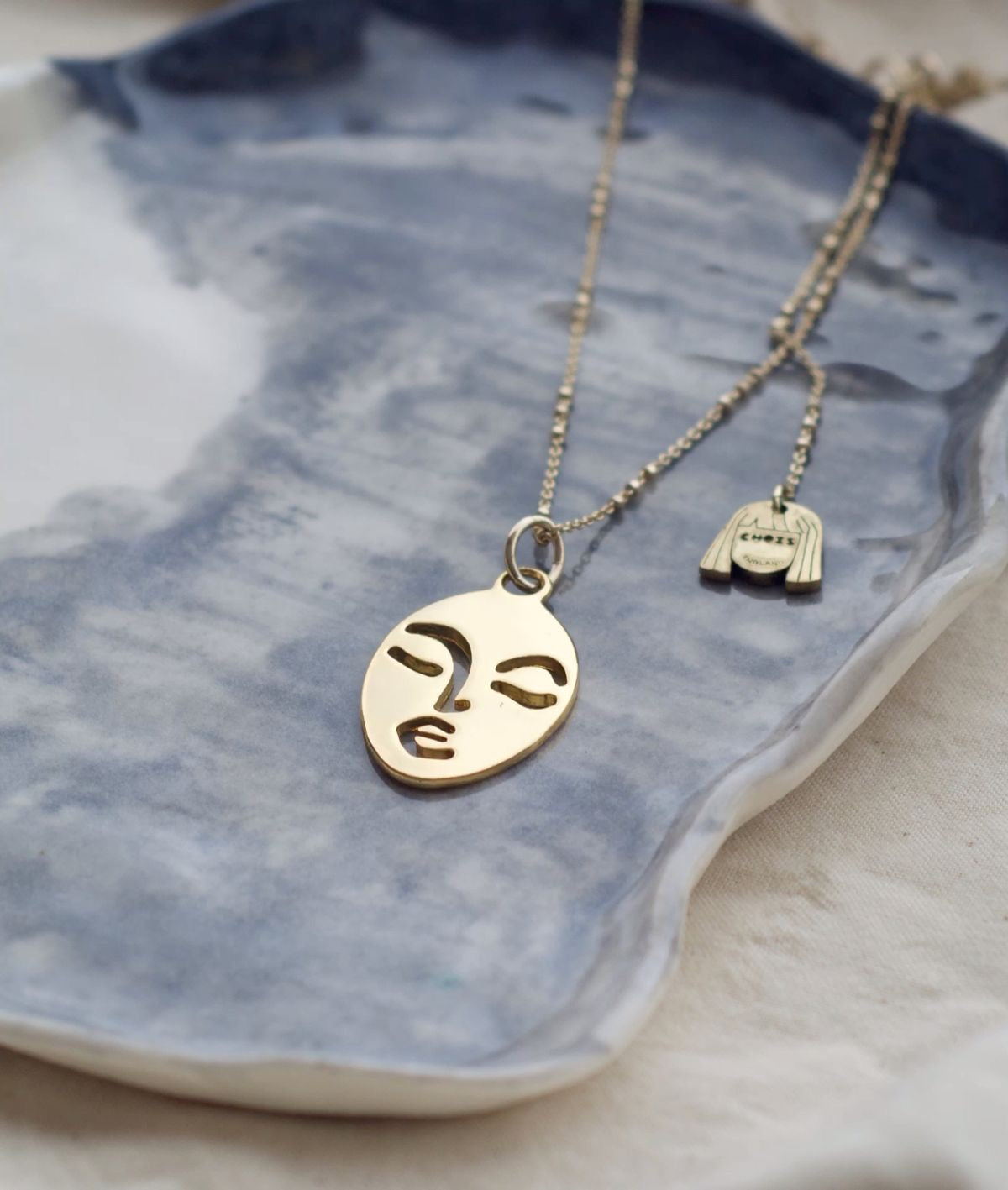 Calm and Sallow necklace