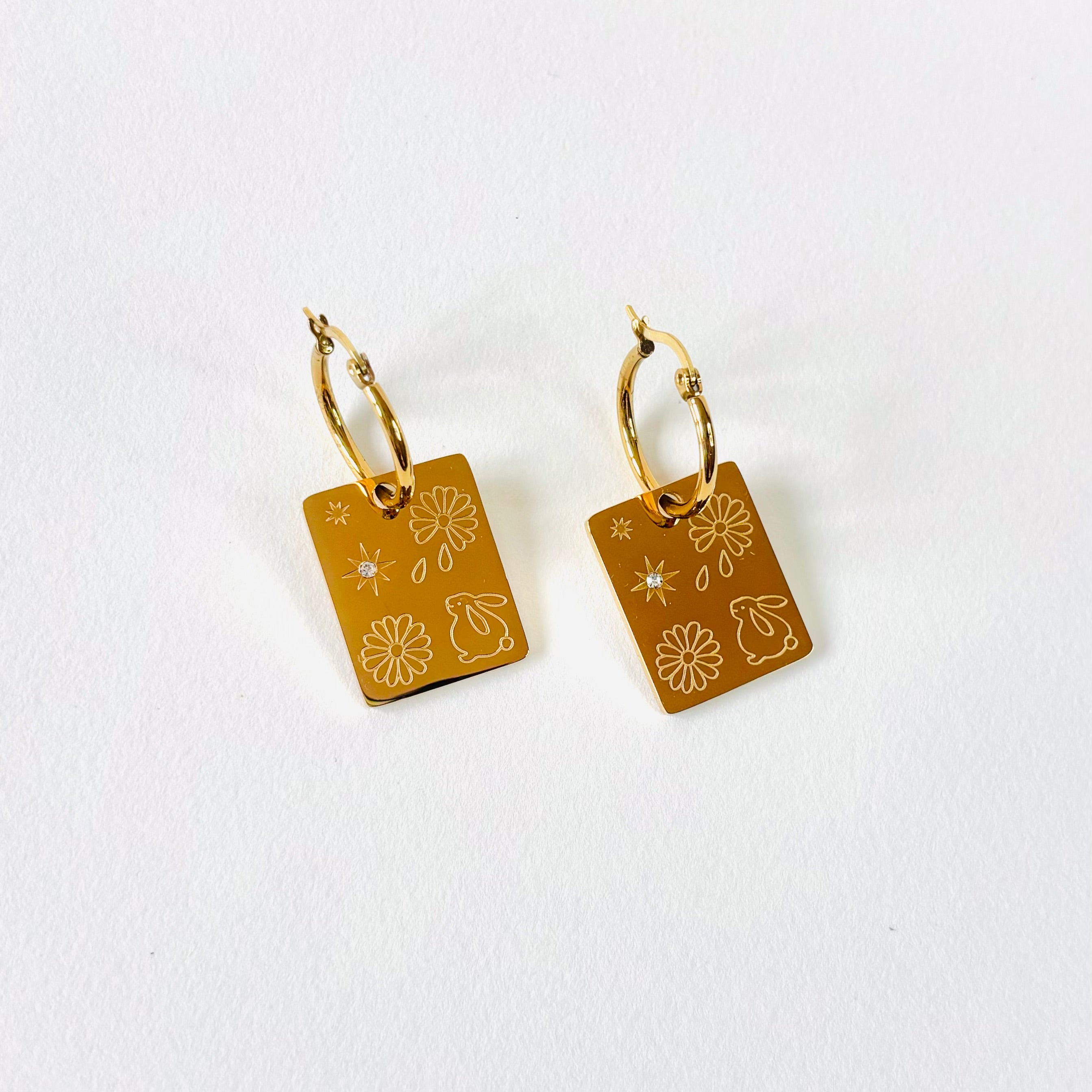 Rabbit & Daisy pendant hoop earrings