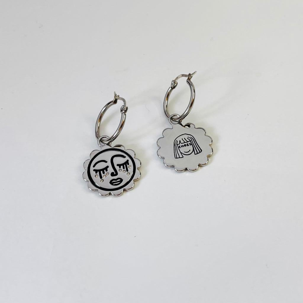Sun's crystal dreaming face hoop earrings