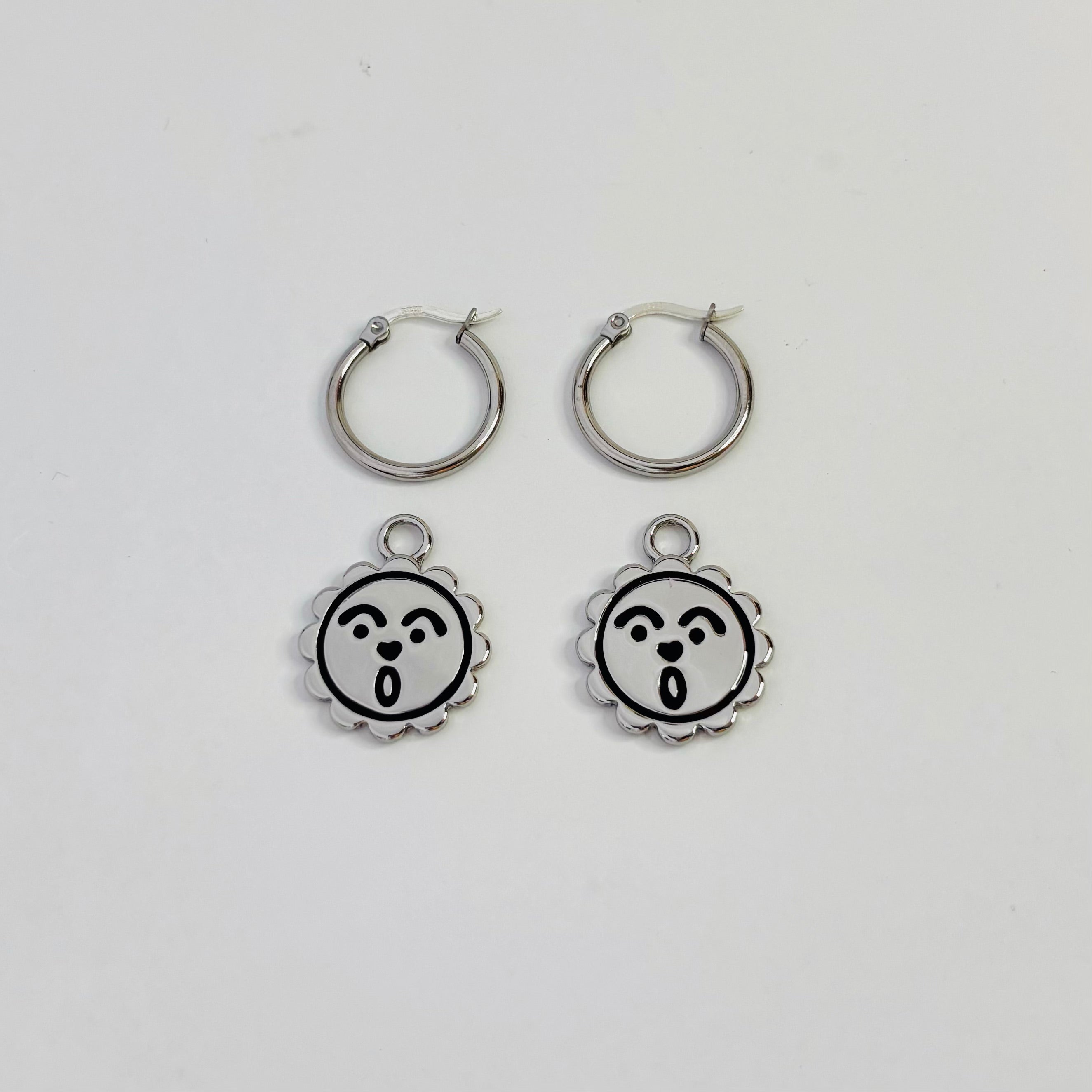Oh sunny face hoop earrings