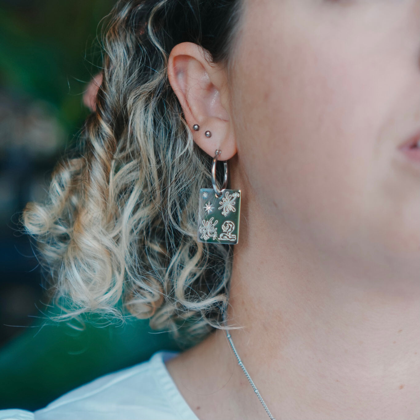 Snake & Honeysuckle pendant hoop earrings
