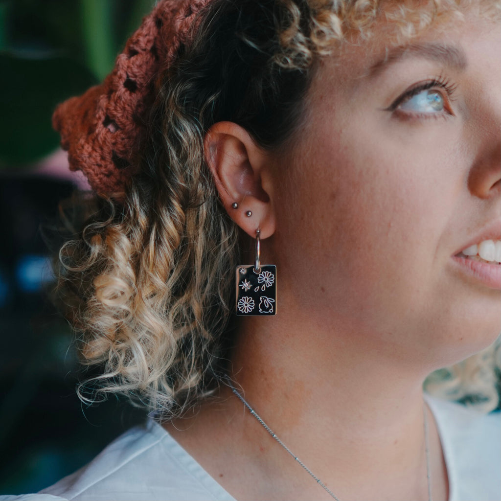 Rabbit & Daisy blossom pendant hoop earrings